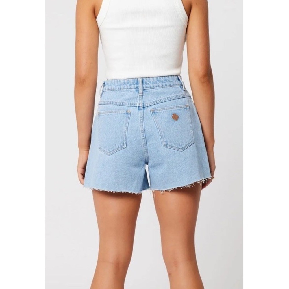 Abrand Venice Women's Blue Cut Off Raw Hem High Rise Light Size 26 - Picture 2 of 8